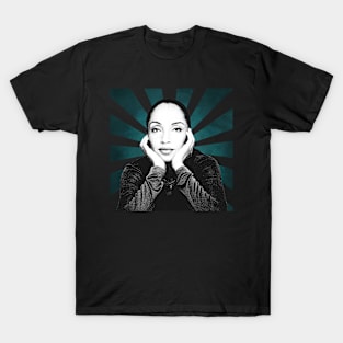 Sade Adu II Retro Pixel II 70s T-Shirt